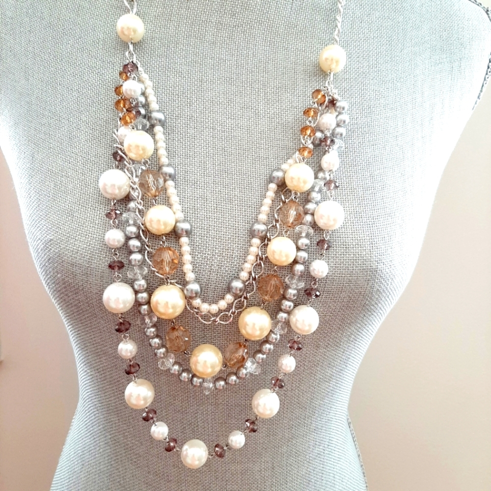 SAQ Multi Layer Necklace